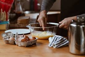 The Differences Between Cooking and Baking