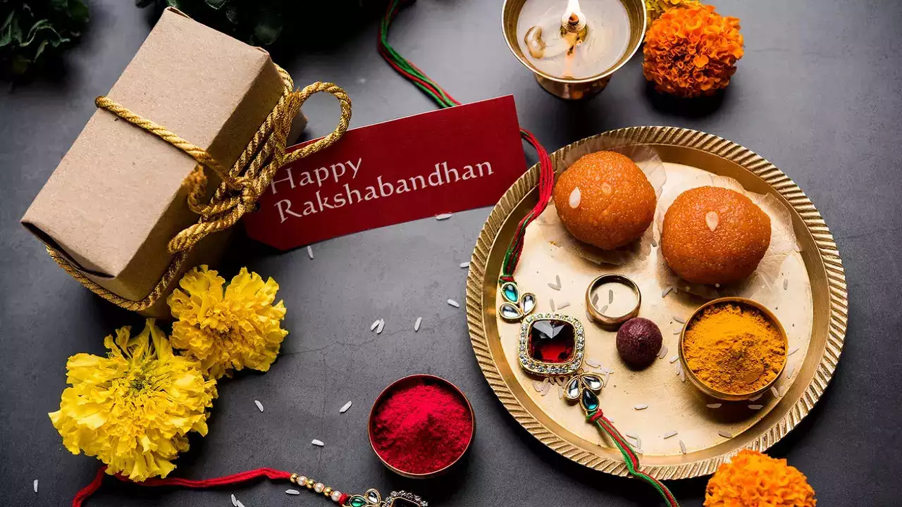  Rakhi be worn
